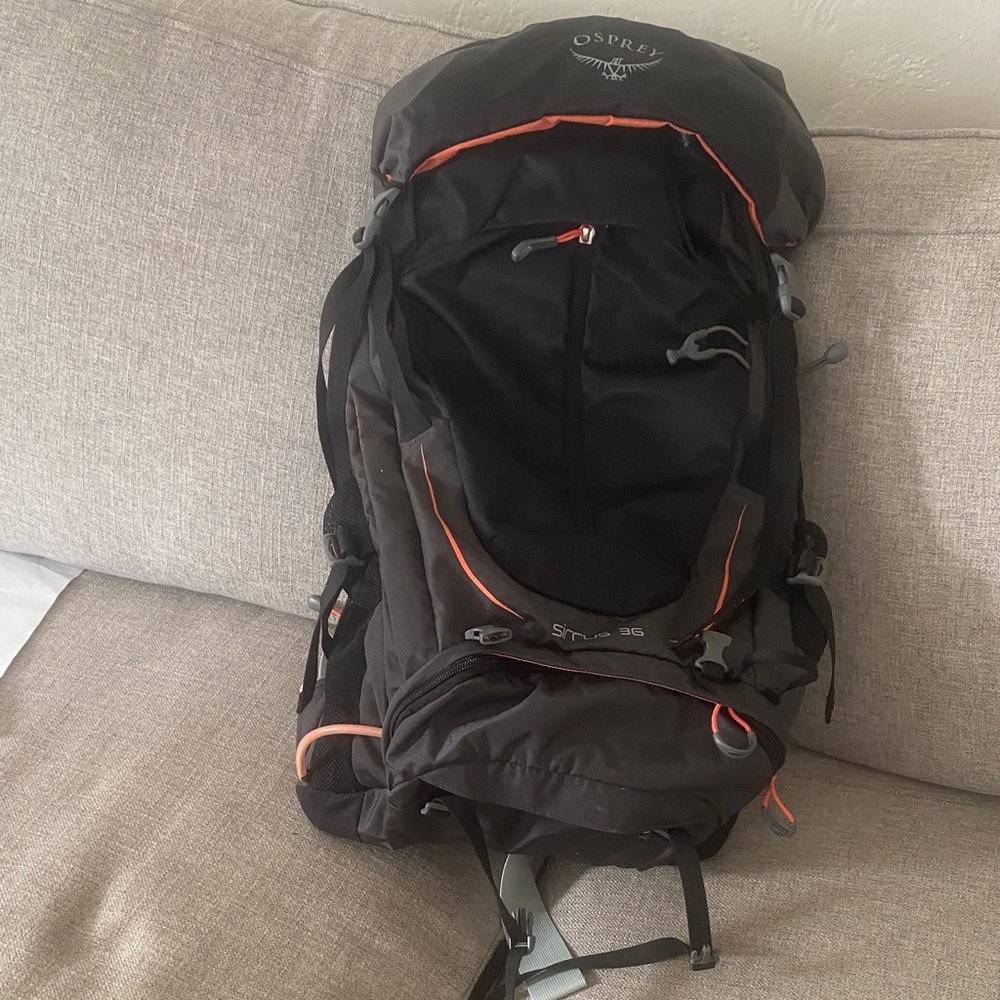Osprey Charcoal and Tangerine women’s  Backpack NWOT